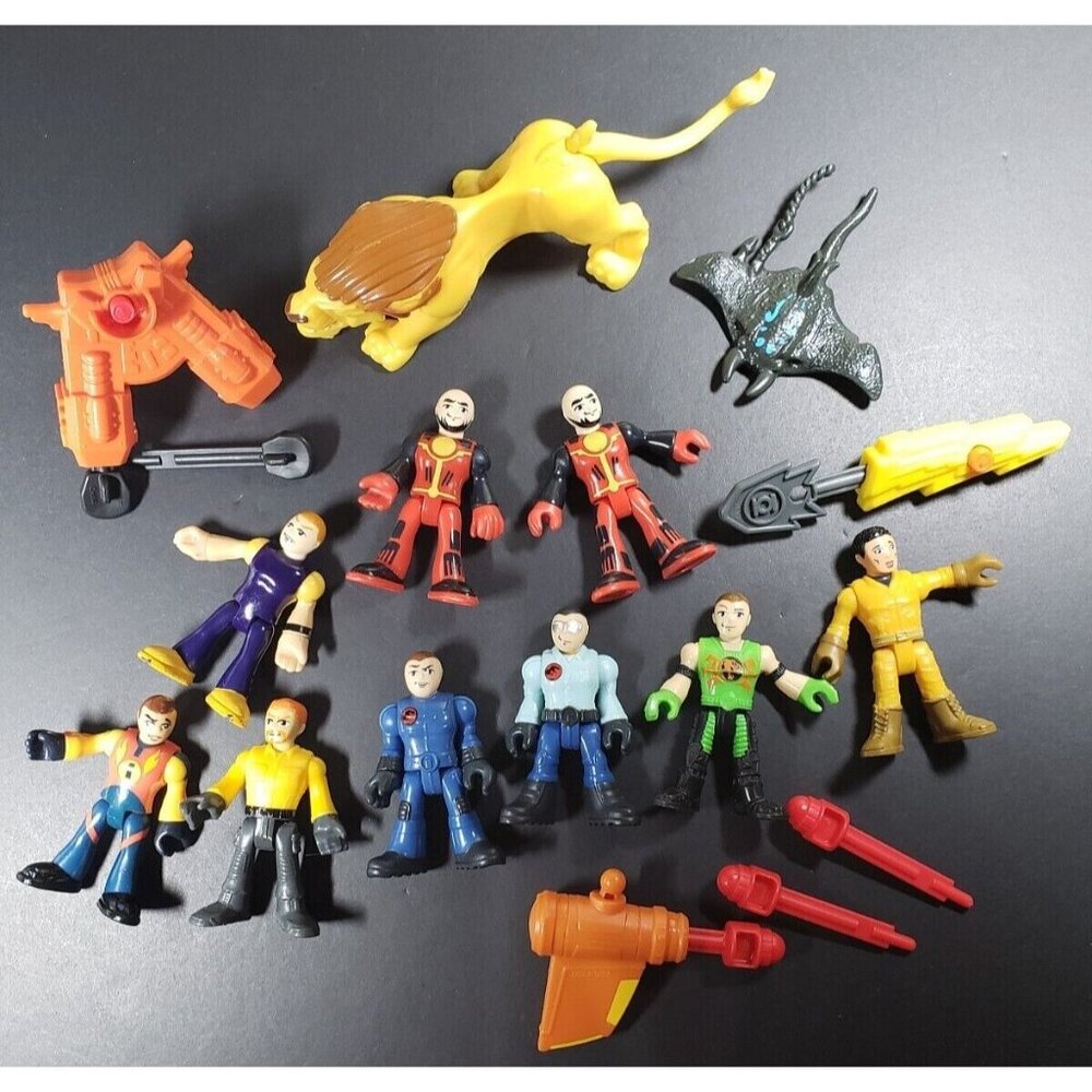 Imaginext Lot of Mixed Action Figures Lion Stingray & Accessories 14 Pieces